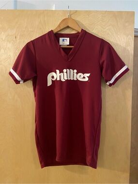 Vintage MLB Phillies Youth Maroon V-Neck Jersey with White Script